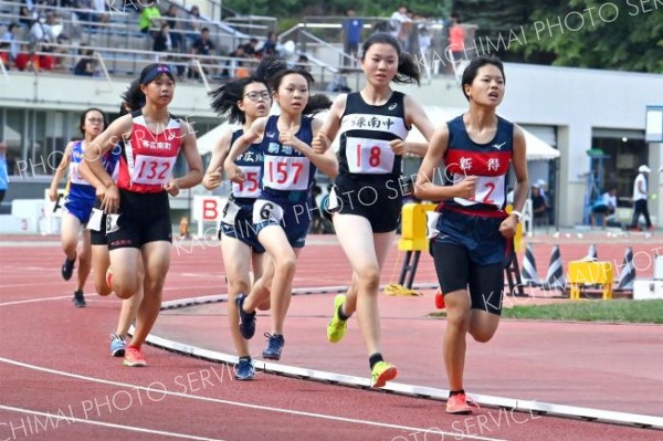 共通女子８００メートル決勝ｌ組