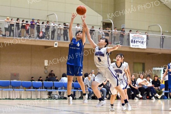 女子決勝リーグ　帯緑園中―帯四中