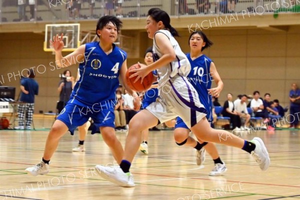 女子決勝リーグ　帯緑園中―帯四中