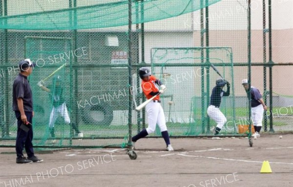 十勝ベースボールスクール　今年も始動　中３生が硬式野球の基本身につける 8