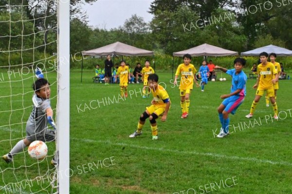 プログレッソ十勝ＦＣ優勝　音更ユニオンに逆転勝ち　サッカーＵ－１２十勝地区リーグ 13