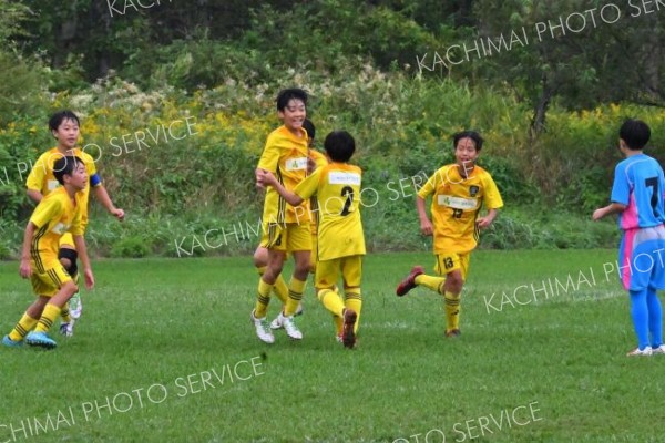 プログレッソ十勝ＦＣ優勝　音更ユニオンに逆転勝ち　サッカーＵ－１２十勝地区リーグ 16