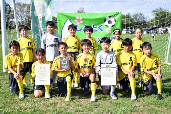 第３トーナメントの頂点に立ったしんとく