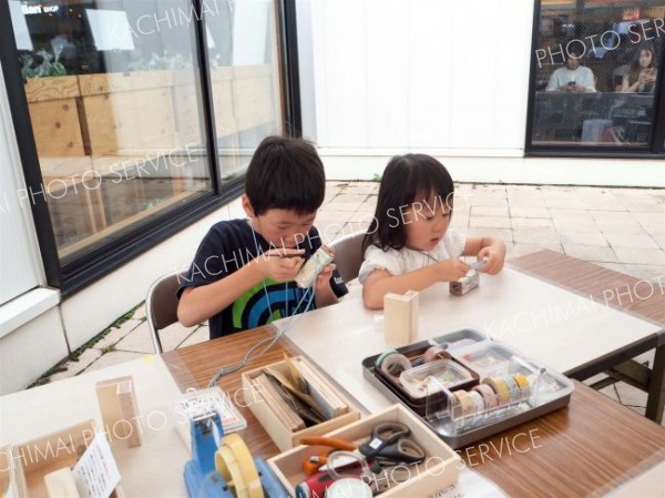 ミニ家造りや木工、地元木材に親しむ　振興局が「とかもくフェア」初開催 2