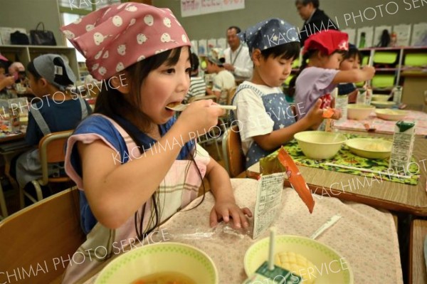 災害時備蓄用の給食提供や総合訓練　音更で防災の催し