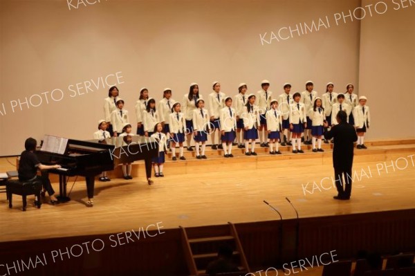 稲美少年少女合唱団と途別小、札内南小の児童がコラボ演奏　幕別