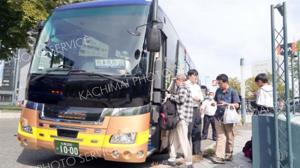 帯広－釧路間　代行輸送始まる