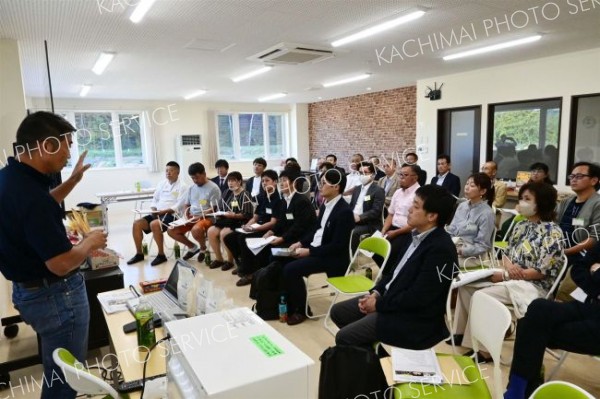 池北３町の商工会役員が研修　本別