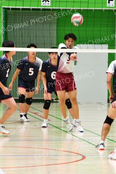 帯南商女子初Ｖ　男子は白樺学園連覇　横田忠義杯道高校バレー 10
