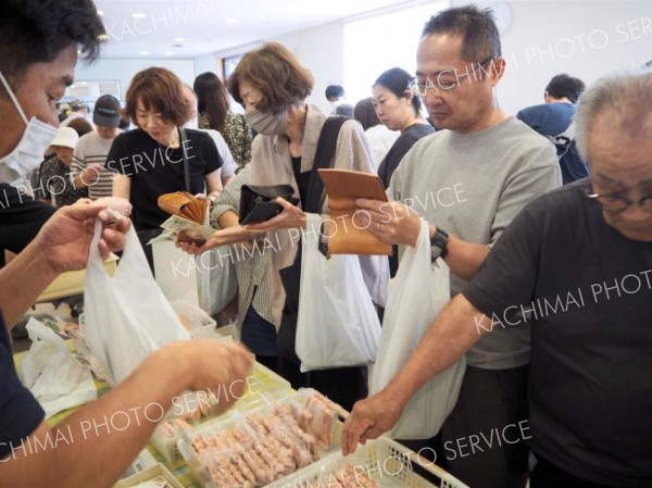 帯広ケア・センタ－収穫感謝祭にぎわう 7