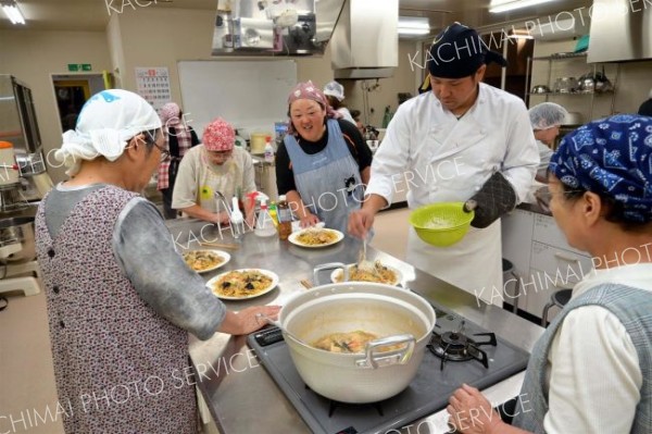 ゲンキッチンで「あんかけ焼きそば」料理講習会　本別
