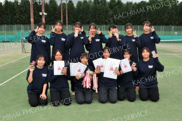 団体戦女子３連覇の帯大谷