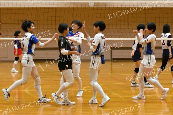 帯南商女子２連覇　男子は白樺学園４年ぶりＶ　全日本バレーボール高校選手権大会十勝地区予選会
