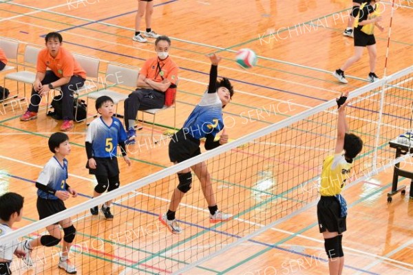 下音更ウィングス女子Ｖ　混合は豊頃ランバーズ　男子は稲田プリンス　イエスタ杯道小学生バレー 3