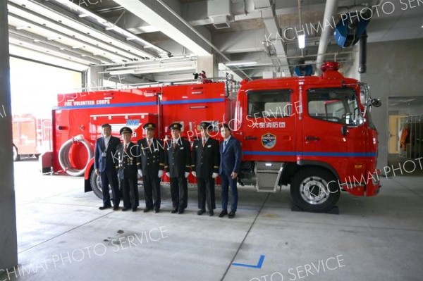 大樹消防団が導入した新型の水槽付き消防ポンプ車