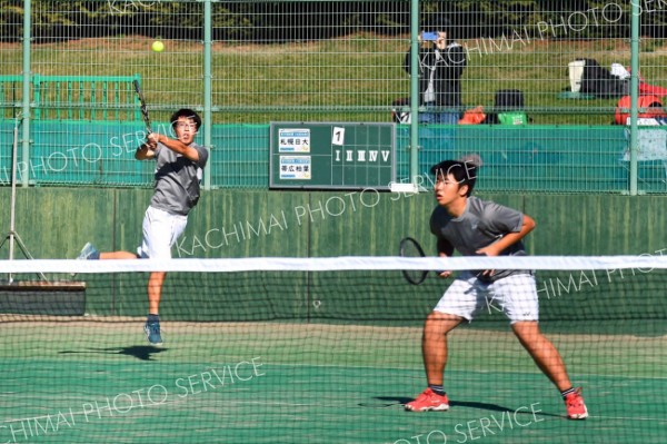 帯大谷女子が４強進出　帯緑陽男子はベスト８　テニス全国高校選抜道予選 2