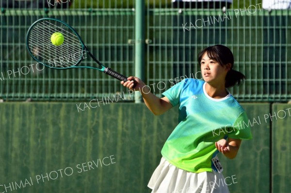 帯大谷女子が４強進出　帯緑陽男子はベスト８　テニス全国高校選抜道予選 9