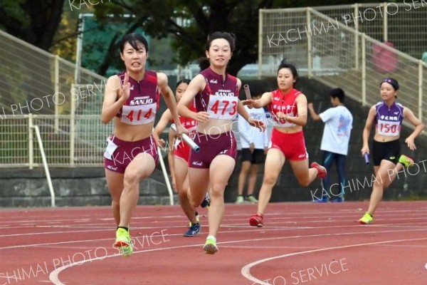 女子４００メートルリレー２組