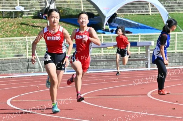 小学６年女子４００メートルリレー