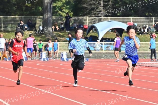 小学4年男子１００メートル２組
