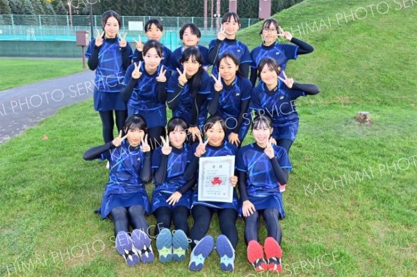 女子準優勝の帯緑陽