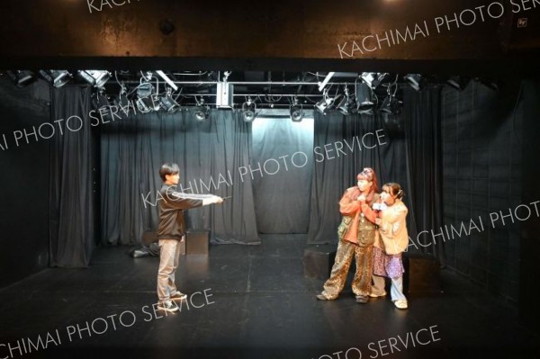 劇団「こってり倶楽部」が初公演　「同じ目標に向かい実現」　帯広