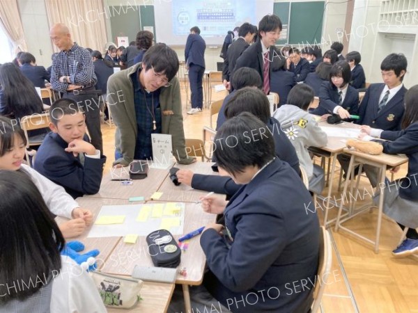 足寄高校で町内３事業者招き「探究ミートアップシンポジウム」