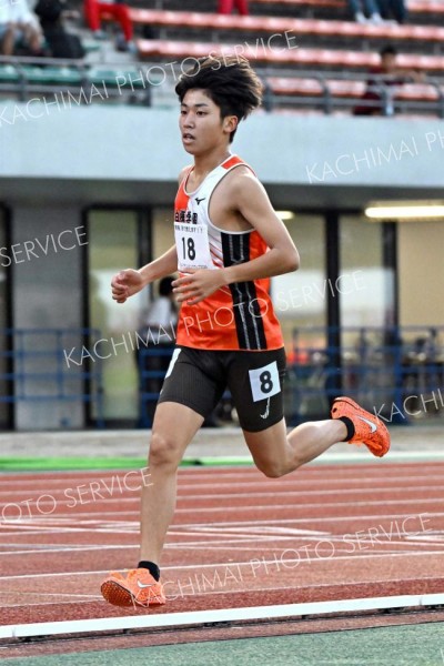 【Ｕ１８男子３０００メートル・決勝】８分４９秒７５で１９位