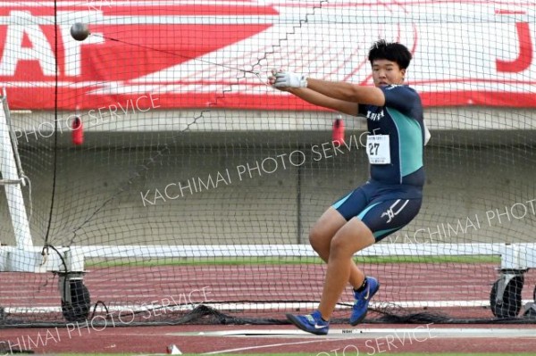 【Ｕ１８男子ハンマー投げ・決勝】５３メートル３４を投げ１７位