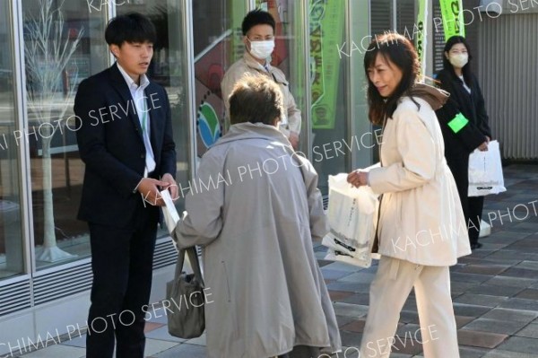 特殊詐欺の被害防止を訴えた街頭啓発