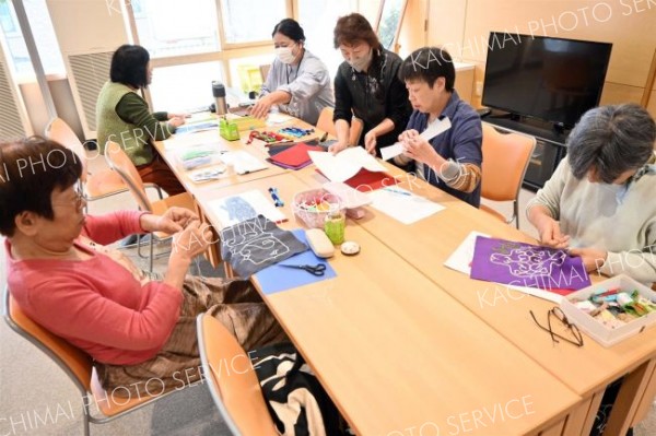 「刺繍きっかけにアイヌ文化知ってほしい」　アイヌ文様刺繍講座　上士幌