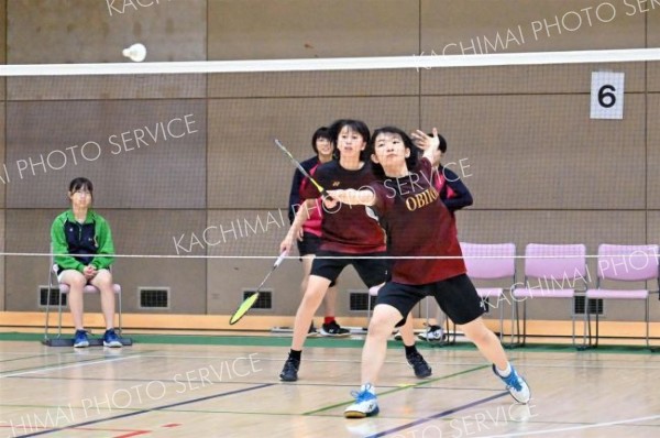女子個人戦ダブルスを制した帯一