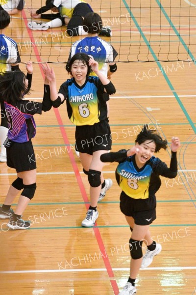 下音更女子４連覇、男子は帯広合同２年ぶりＶ　バレー全十勝中体連秋季大会 12