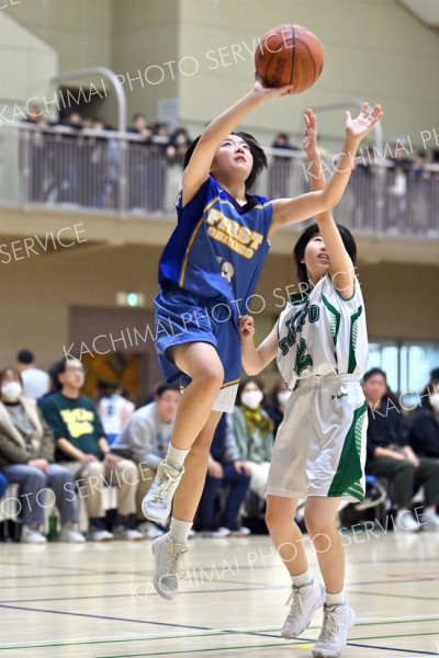 女子決勝　帯西陵―帯一・帯五