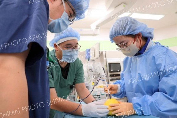 中学生が医療の仕事体験　帯広厚生病院セミナー～こぼれ話