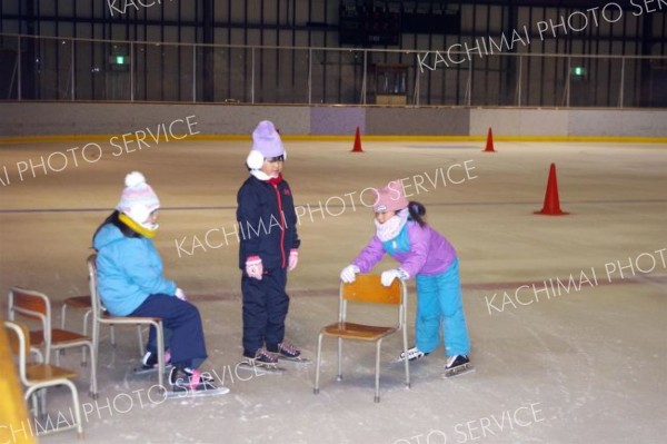 浦幌アイスアリーナ一般開放始まる　今季は週１回一般開放