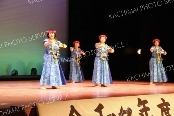 今年も多彩な演目が披露された町文化祭
