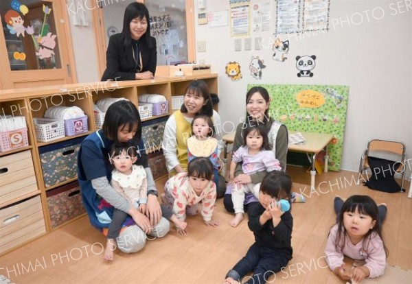 広がる「紙おむつ」サブスク　市内の保育施設で導入増加