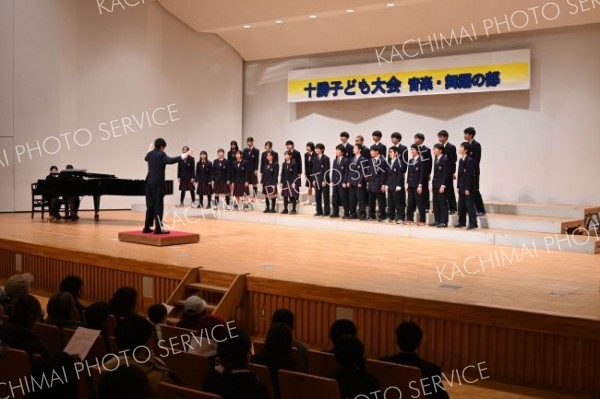 幕別中学校３年生の合唱