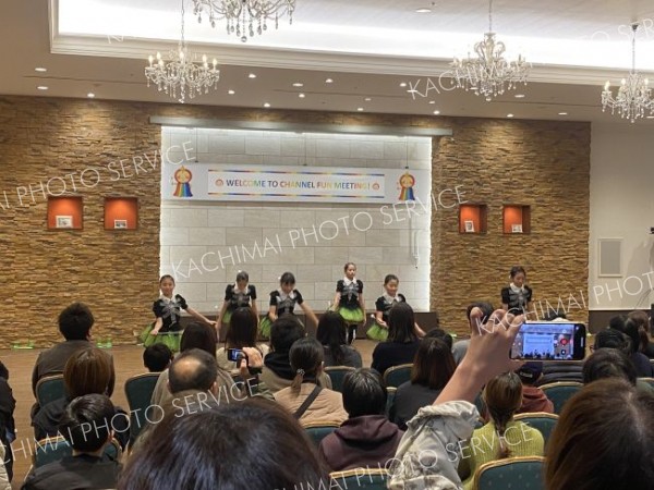 ＯＣＴＶがファンミーティング　９日午後３時まで開催中 写真2