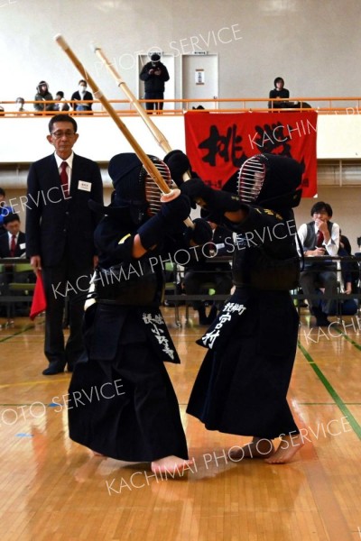 日頃の稽古の成果を競った