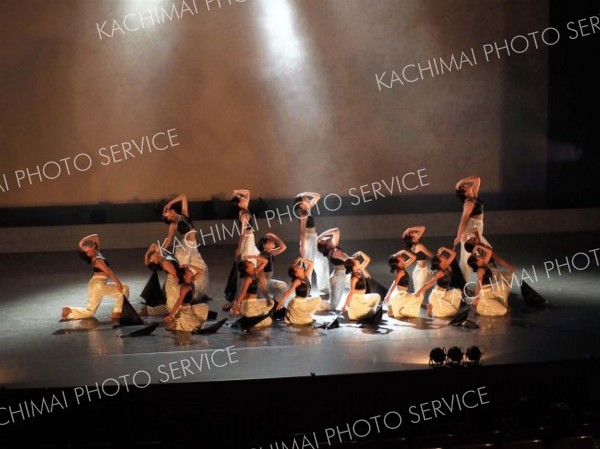 バレエやバトンの練習の成果を披露　幕別で芸術祭