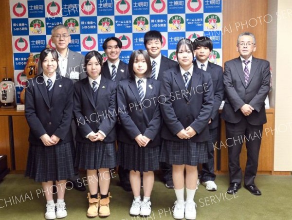 米デンバー訪問の士幌高生徒　体験を報告