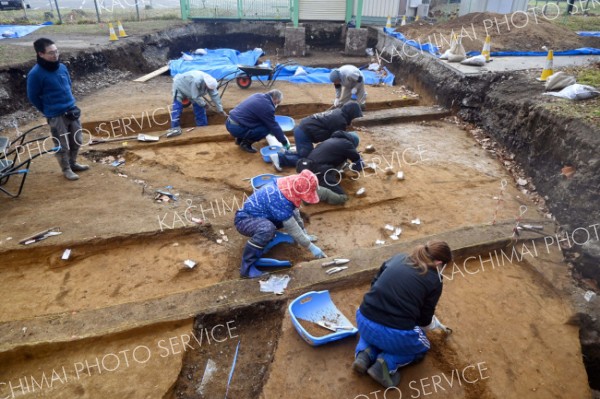 帯広・落合遺跡で２３年ぶり発掘調査　後期旧石器時代の石器など出土 4