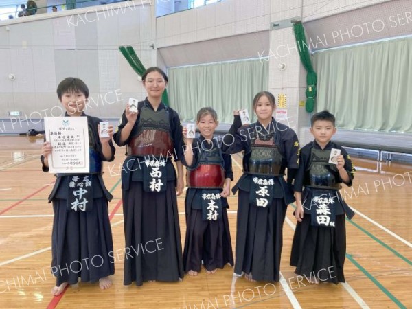 小学生団体の部２位の帯広選抜