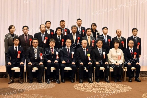 卓越した技能者などの受賞者ら