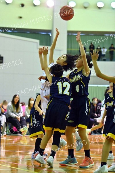 女子決勝リーグ　帯広若葉―札南ラビッツ