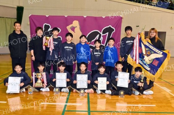 男子３１年ぶり優勝の帯広啓西