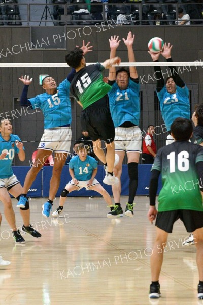 ＲＵＢＩＫ′ＳＣＵＢＥ優勝　女子は帯広市役所クラブ２位　全国社会人９人制バレー東ブロック男女優勝大会 14