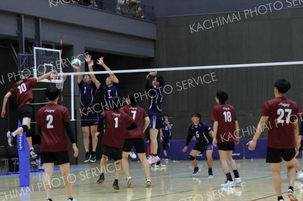 ＲＵＢＩＫ′ＳＣＵＢＥ優勝　女子は帯広市役所クラブ２位　全国社会人９人制バレー東ブロック男女優勝大会 27